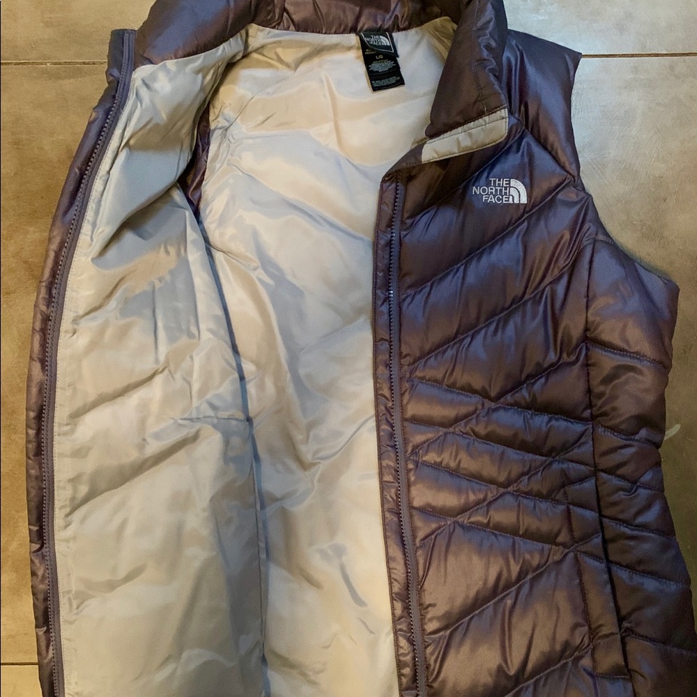 North face vest 550